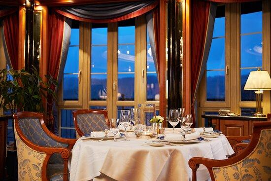 Le Pavillon