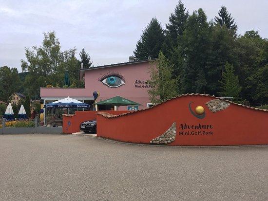 Adventure Mini Golf Park