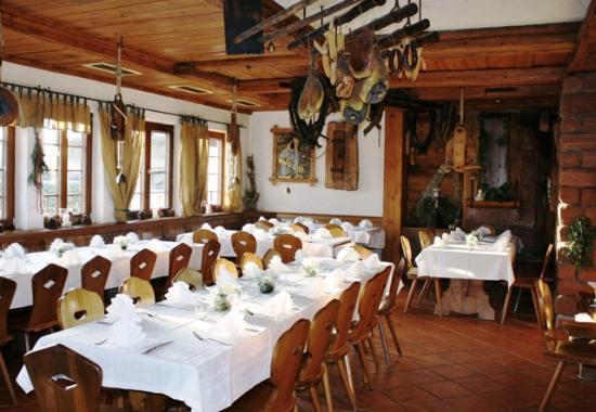 Gasthaus zur Straussi